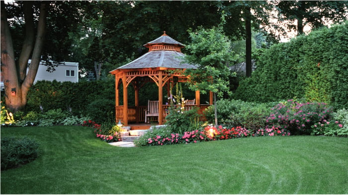 Blog 2 - Landscaping Hacks - Featured Image